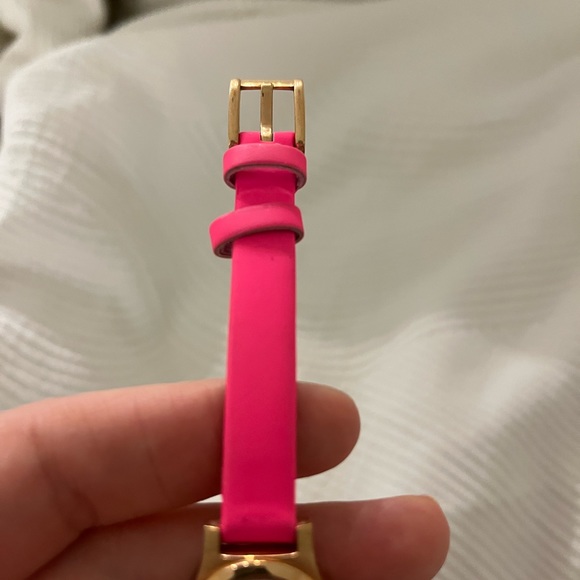 Marc by Marc Jacobs Henry Dinky Watch - Picture 5 of 6